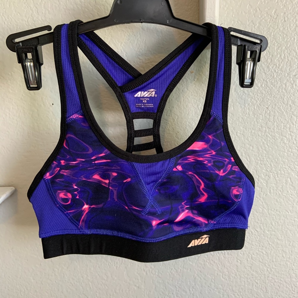 Sports bra